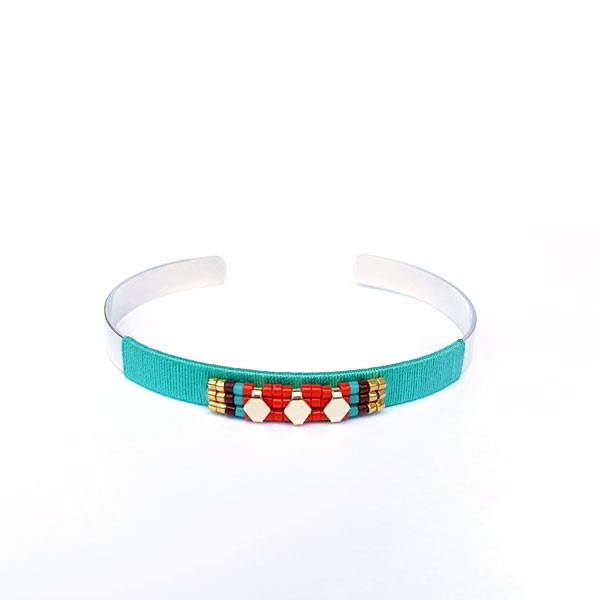 Jonc tissage et perles