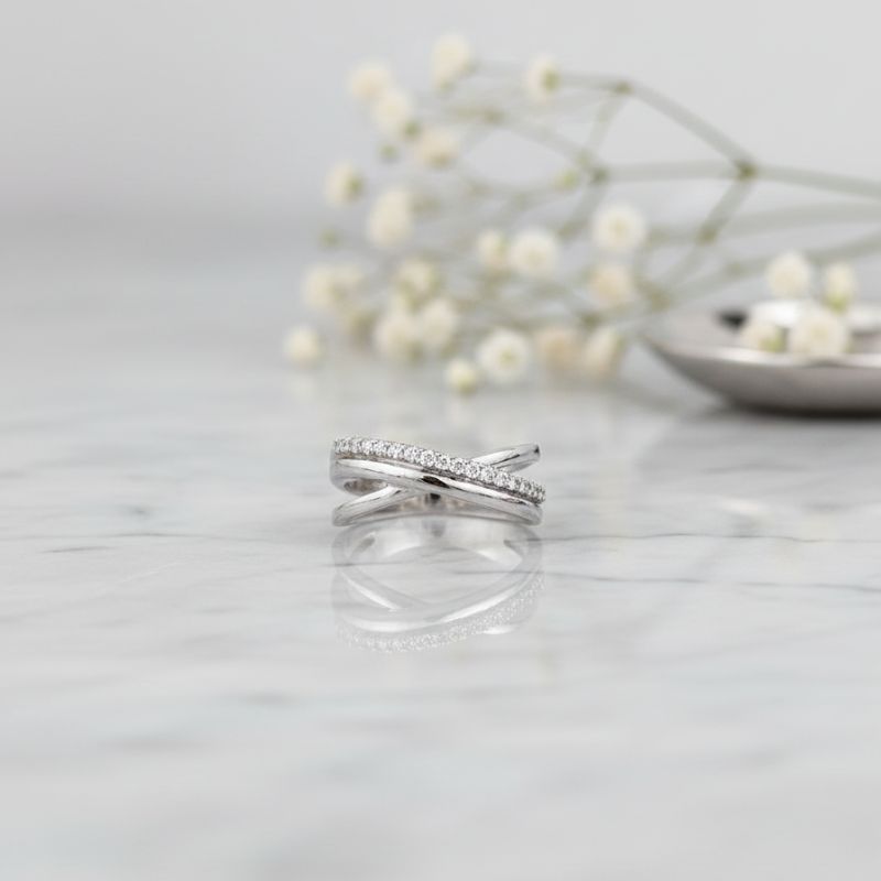 Bague argent 925 anneaux croisés zircon