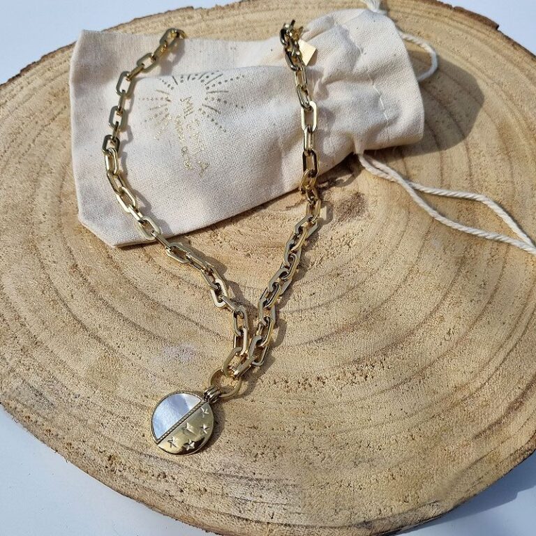 collier etoile pierre nacre
