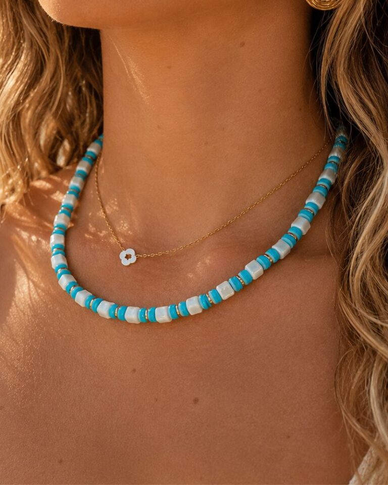 collier aelis bleu clair