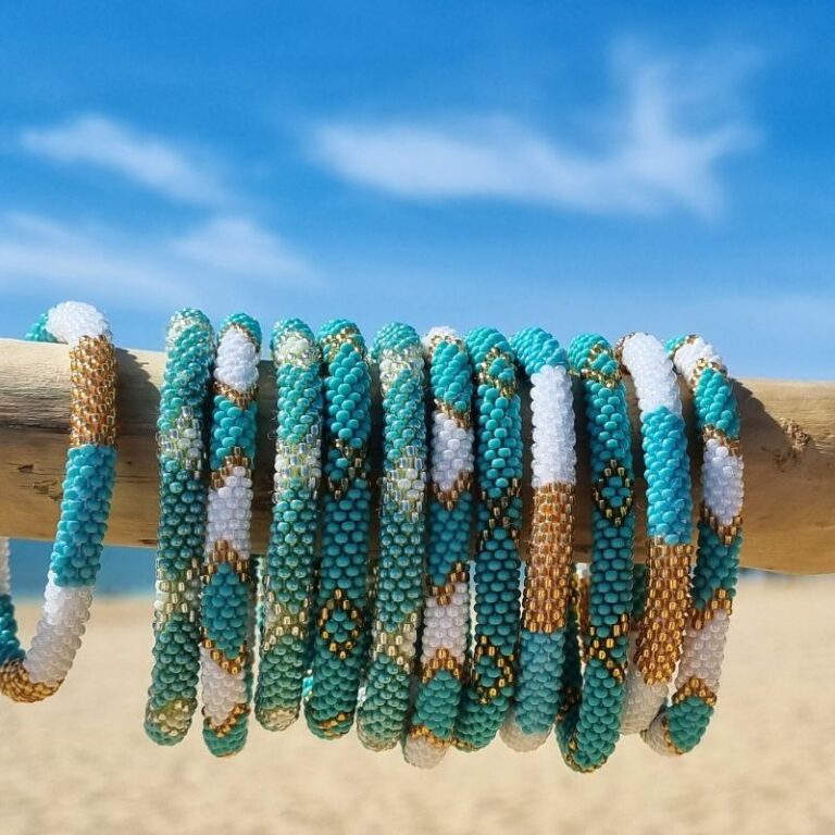 Bracelet népalais turquoise doré