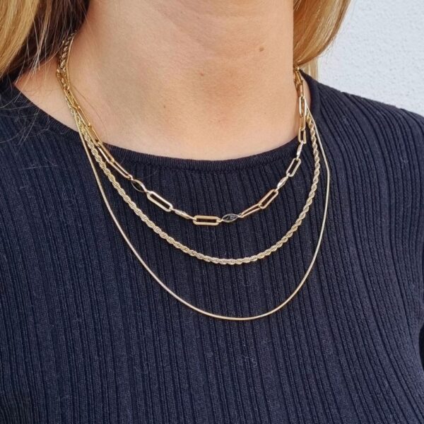 Collier multirang perles noires