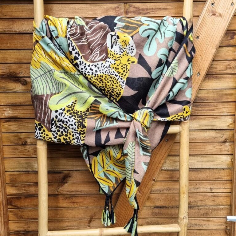 Etole carrée Panthère sur son rocher