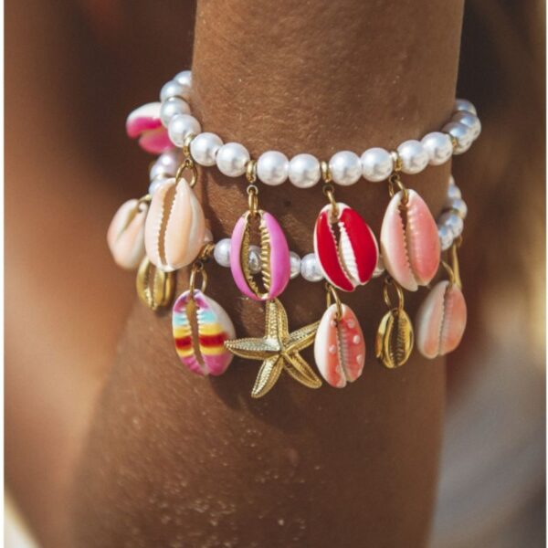 bracelet perles d'eau et cauris rose tendance breloques été 2025 bijou MILE MILA