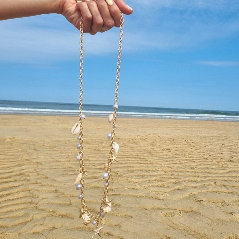 Collier sautoir coquillages