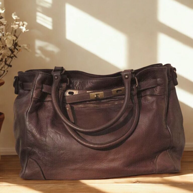 sac à main cuir vintage couleur café format a4