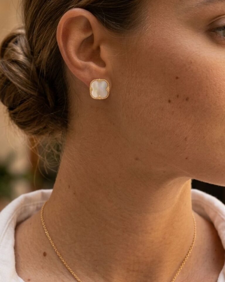 boucles d'oreilles lloyd nacre boucles d'oreilles lloyd nacre
