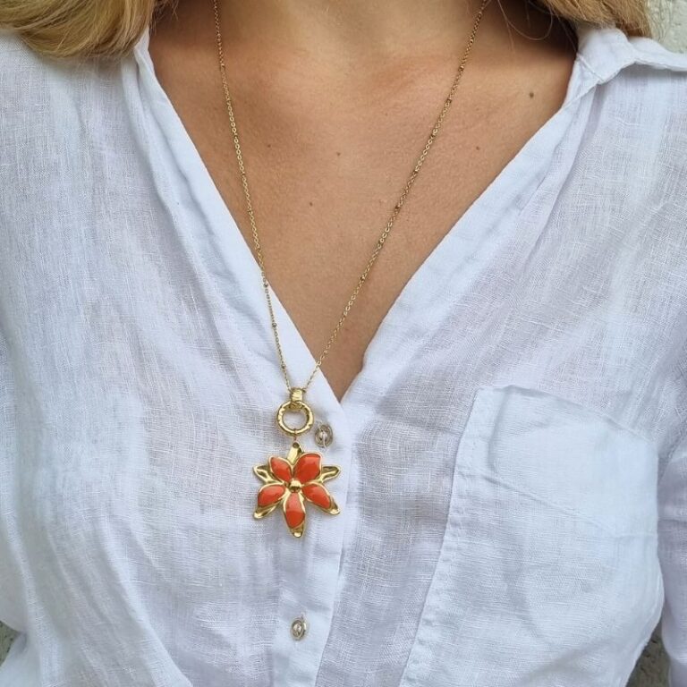 collier pendentif magnolia