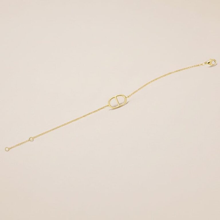 bracelet plaqué or 18 carats pour femme maille marine stylisée CD