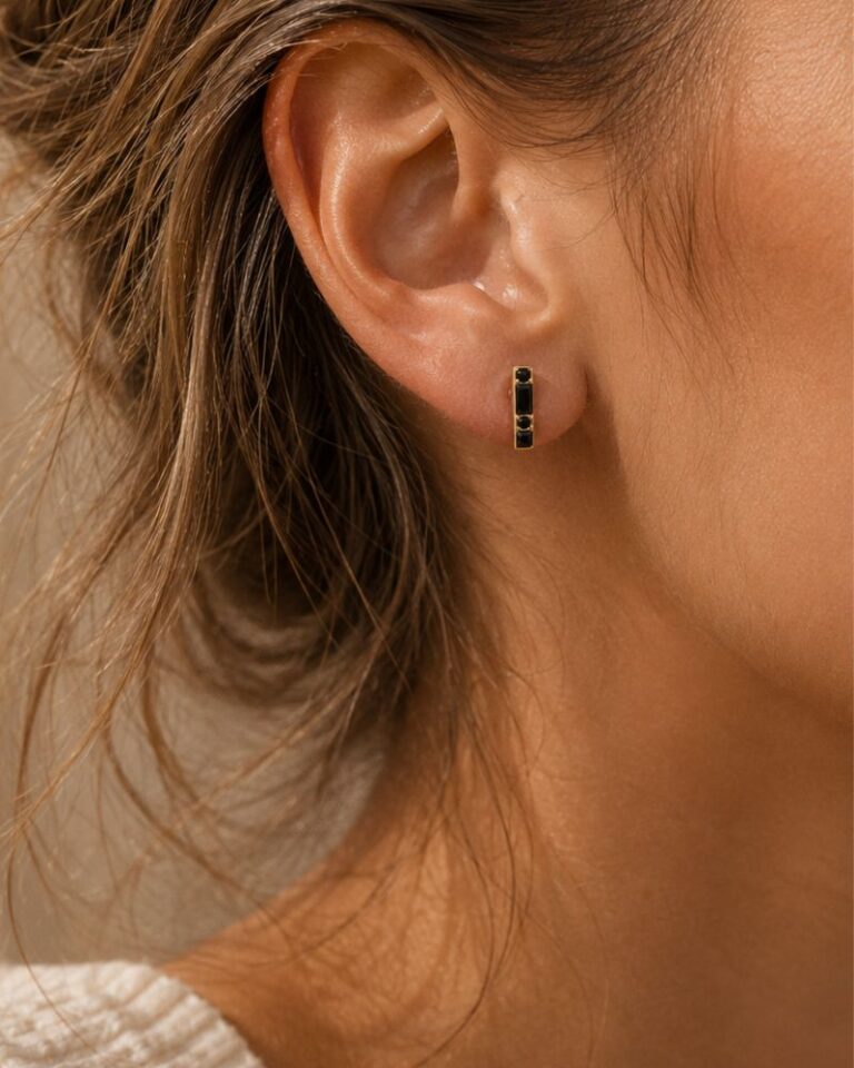 puces d'oreilles honoré noir puces d'oreilles honoré zirconium noir bohm paris