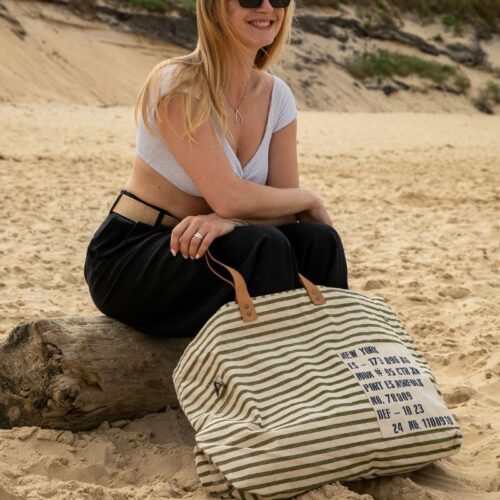 sac cabas de plage oversize rayé beige