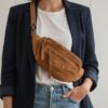 sac banane en daim couleur camel fabrication italienne