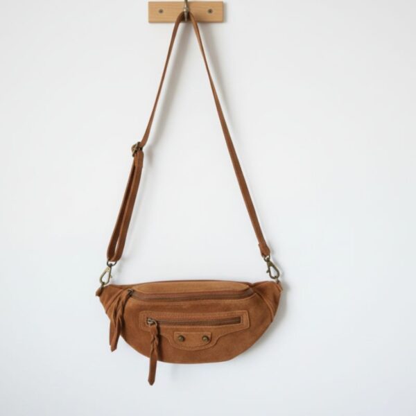 sac banane en daim couleur camel fabrication italienne