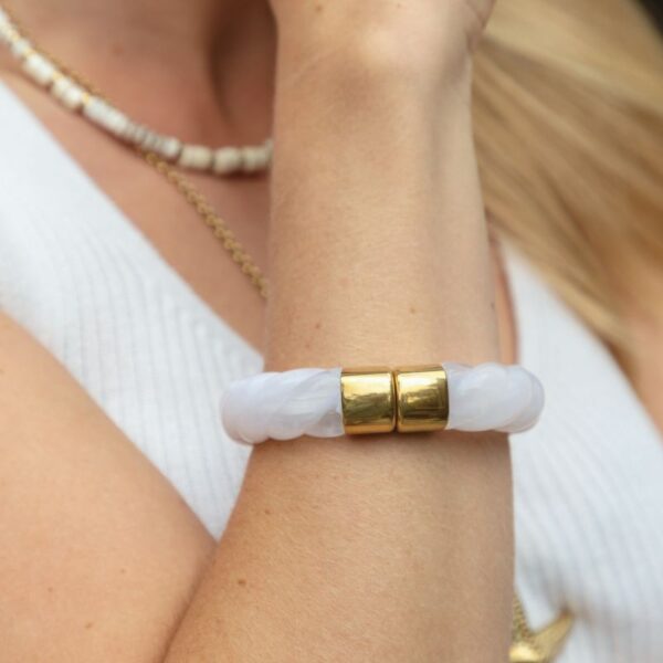 bracelet jonc résine blanche torsadé avec fermoir acier aimanté mile mila