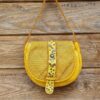 sac besace cuir tressé effet vintage couleur jaune