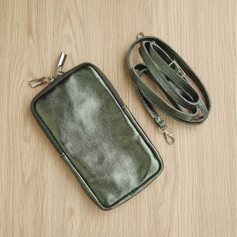 Pochette téléphone Lou kaki