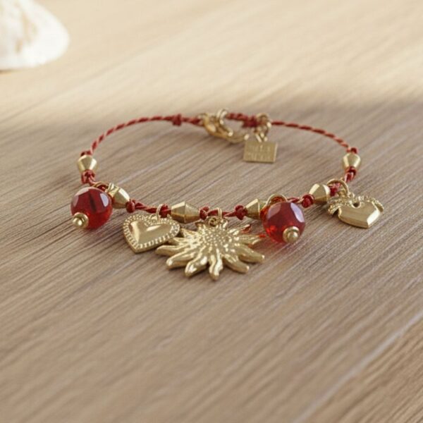 bracelet sur fil rouge et lurex breloques soleil mile mila