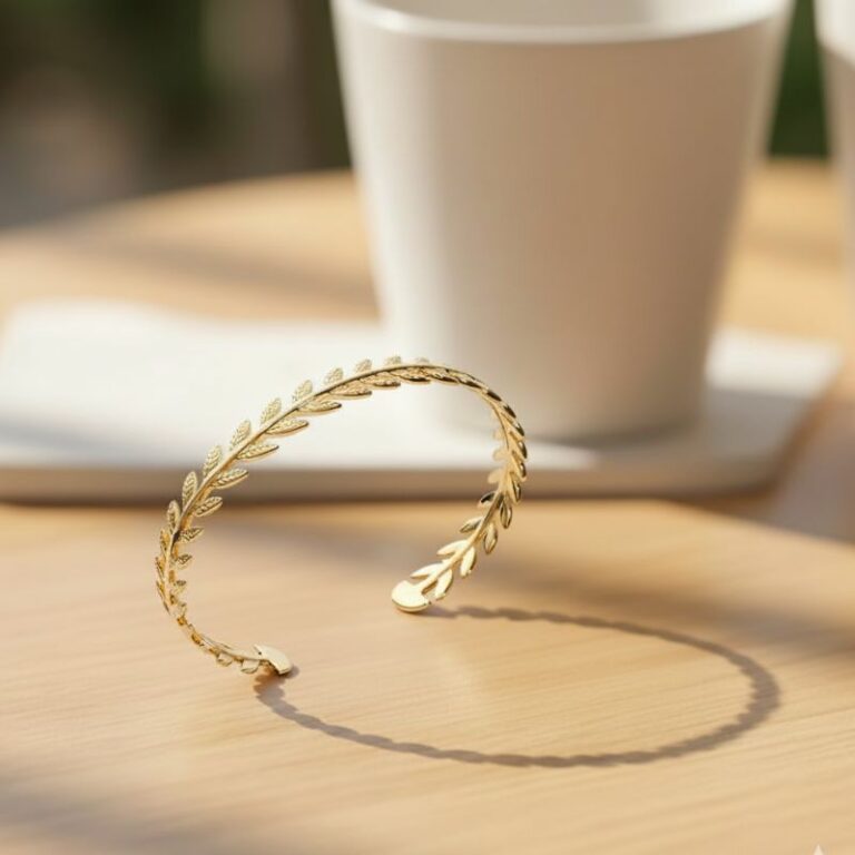 bracelet jonc plaqué or 18 carats motif épi symbole chance