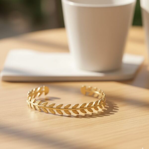 bracelet jonc plaqué or 18 carats motif épi symbole chance