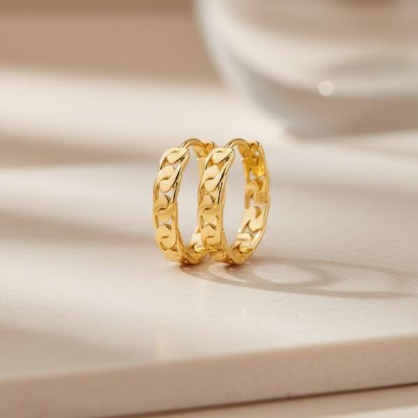 boucles d'oreilles créoles en plaqué or 18 carats forme ovale large maillon