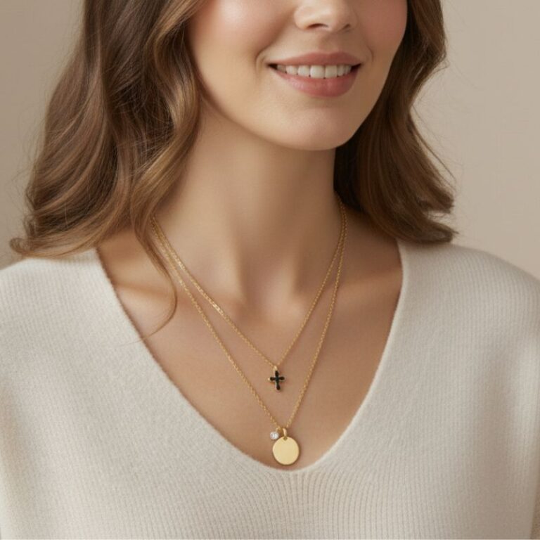 Collier or double rang Croix