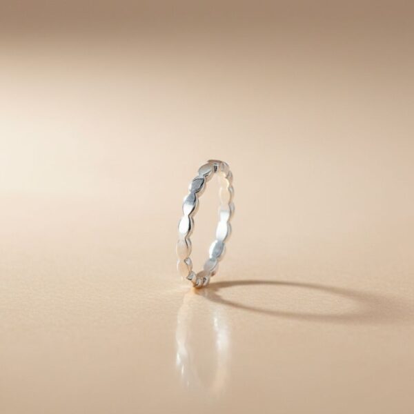 bague fine pour femme en argent 925 fine et dentelée