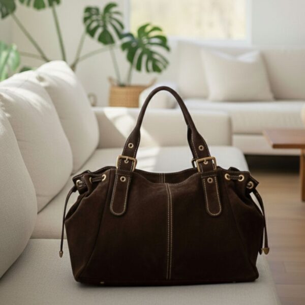 Sac cabas en daim fome bowling chocolat avec anses réglables et détails dorés