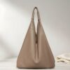 sac cuir grainé grand modèle forme hobo